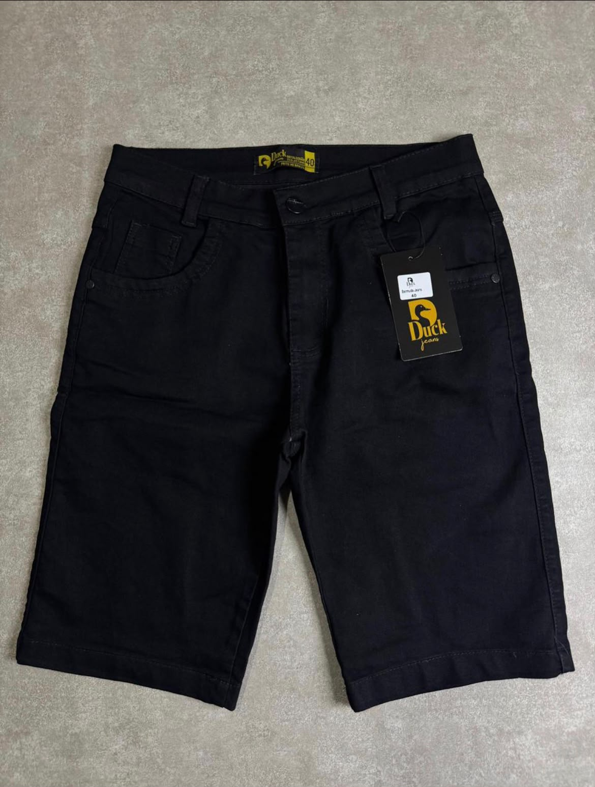 Bermuda Duck Jeans Preta — Praxedes Griffes